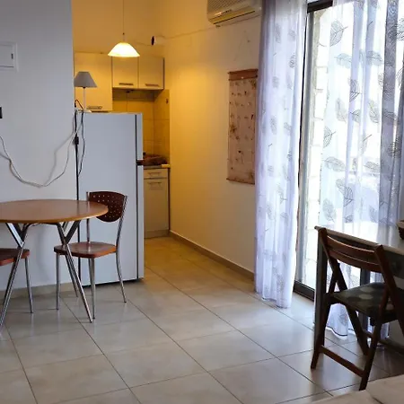 Argiropouloi Паралион-Астрос