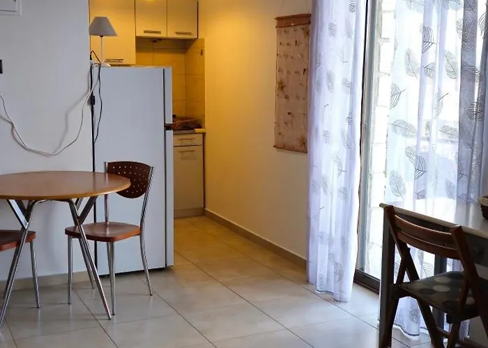 Argiropouloi Parálion Ástros