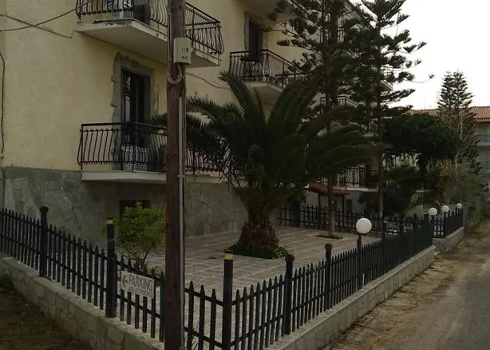 호텔 Argiropouloi Parálion Ástros