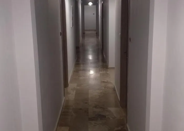 Argiropouloi Hotel *